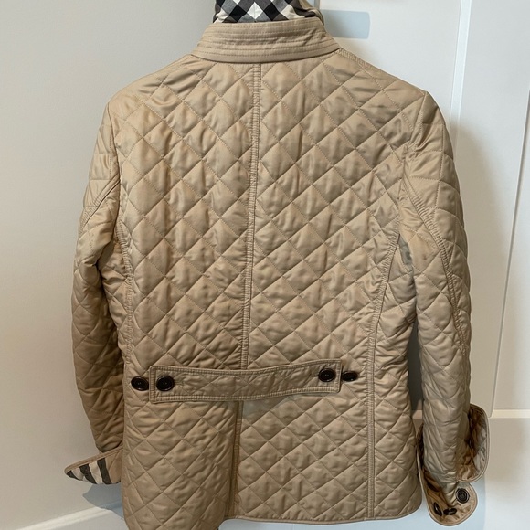 Burberry Brit Copford Quilted Jacket - Picture 5 of 16